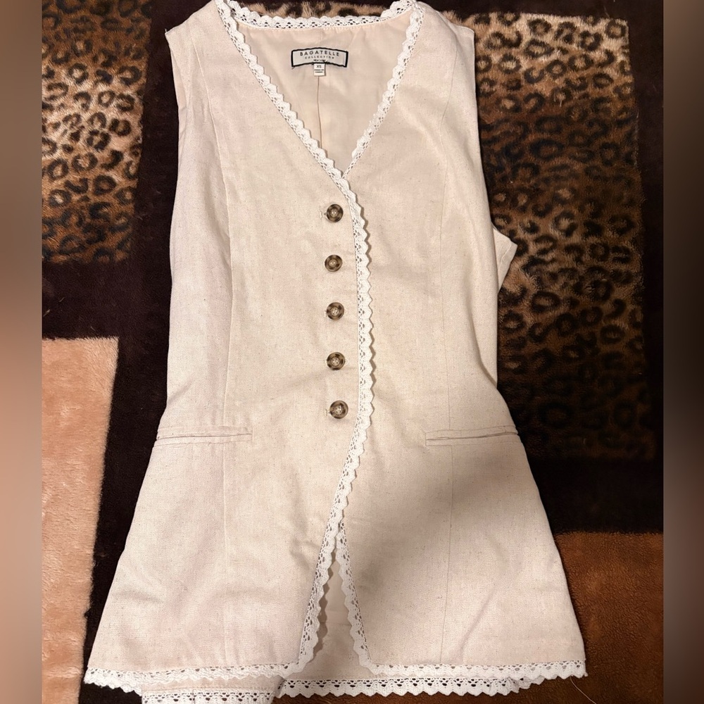 Bagatelle Beige Button Down Shirt with Lace Trim